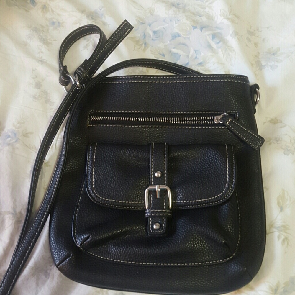 Black crossbody purse